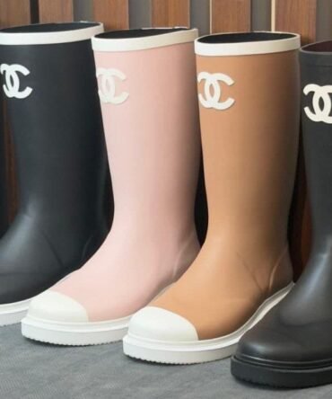 Chanel boots-Woman