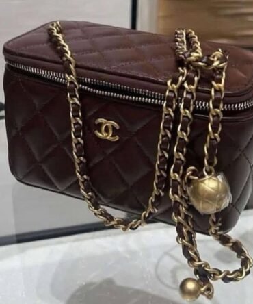Chanel bag-Handbag
