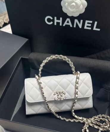 Chanel bag-Handbag