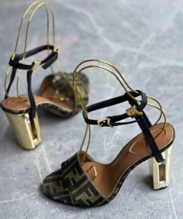Fendi heels-Woman