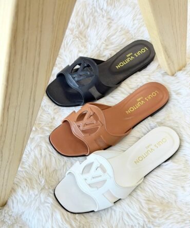 LV slippers-Woman