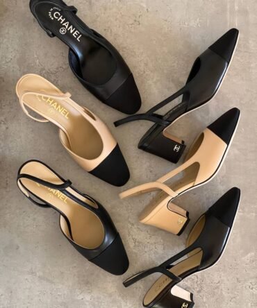 Chanel heels-Woman