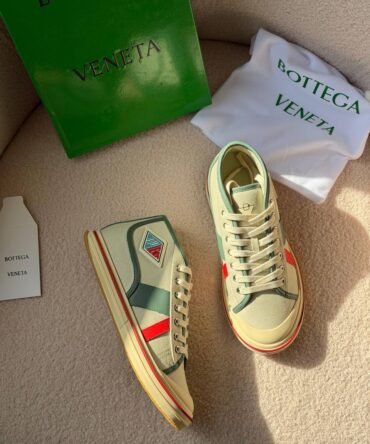 Bottega Veneta shoes-Woman