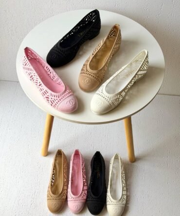 Chanel shoes-Woman