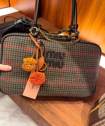 Miu Miu bag-Woman