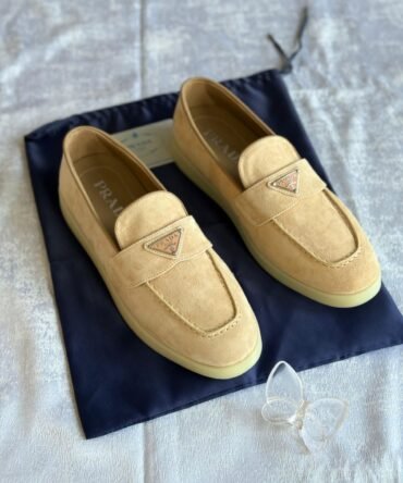 Prada shoes-Woman