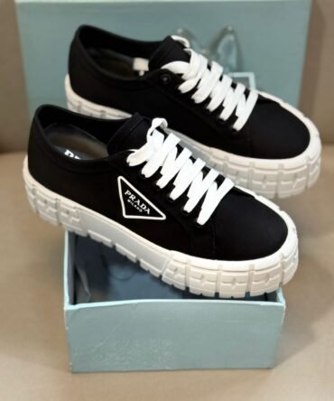 Prada sneakers-Woman