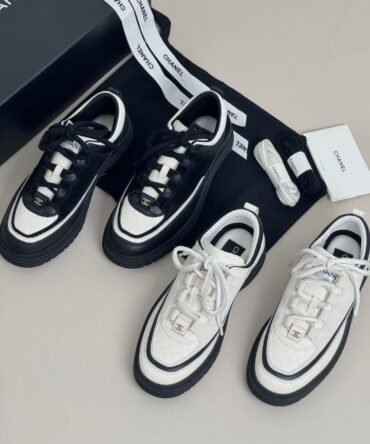 Chanel sneakers-Woman